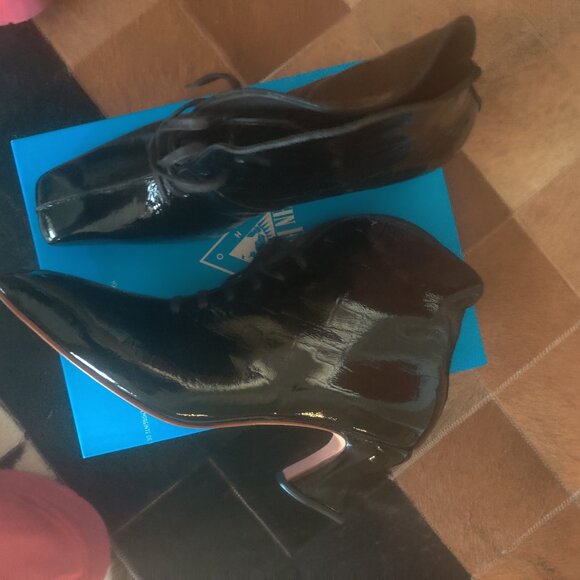 Glory - Patent Black Croc | Lace-Up Ankle Boots | Fluevog Shoes John Fluevog Glory Boots size 12 W 10 M New